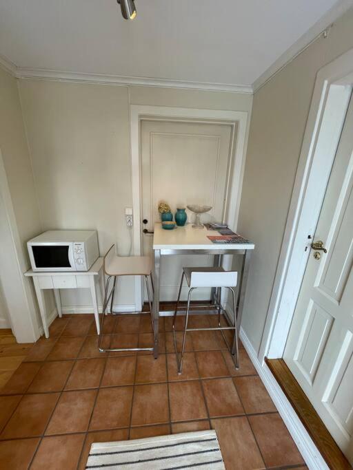 Apartament With Access To Garden, Central, Quiet And With Free Parking เฟรดริคสตา ภายนอก รูปภาพ